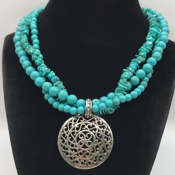 Southwestern Style Beaded Necklace with Silver-Tone Pendant - Picture 4 of 10